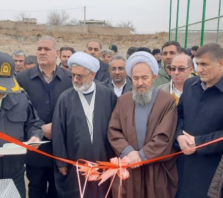 افتتاح زمین چمن مصنوعی روستای احمدآباد