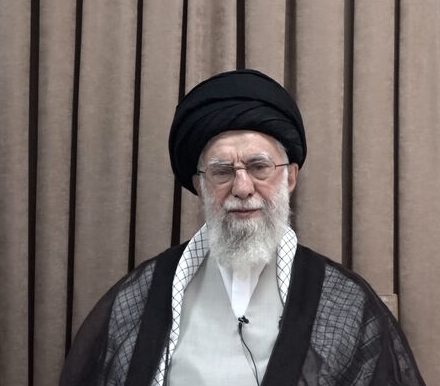 ورود نظامی آمریکا در این میدان بدون تردید موجب صدمه جبران ناپذیر برای آنها خواهد شد