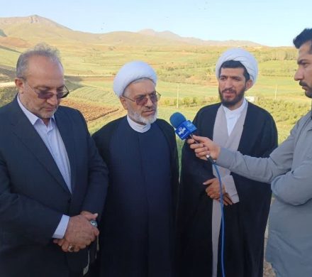 بازدیدحجت الاسلام‌ میرزائی از پروژه راههای ۶۰ کیلومتر روستائی شهرستان تکاب