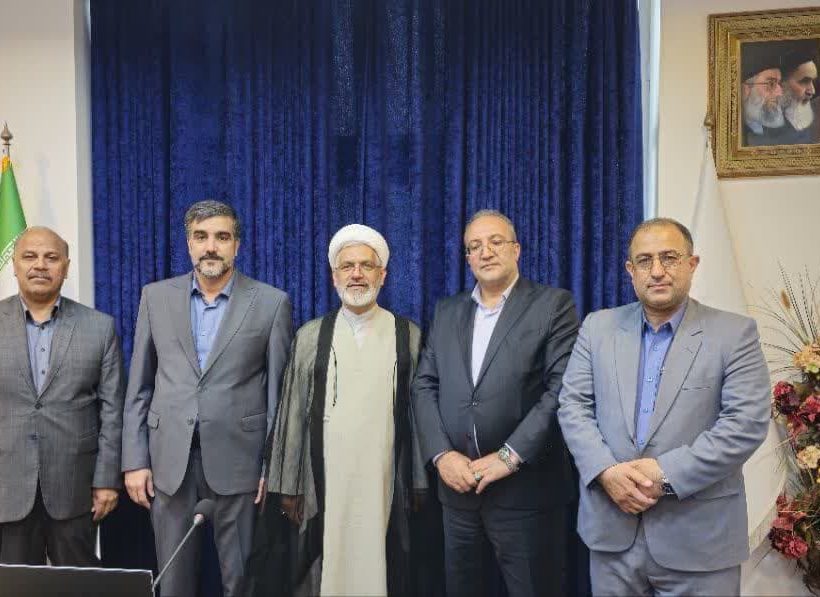جلسه حجت‌الاسلام والمسلمین محمد میرزائی با دکتر اکبری ریاست سازمان راهداری و حمل و نقل جاده ای کشور