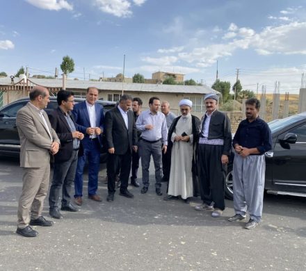 بازدید حجت‌الاسلام والمسلمین محمد میرزائی از اتمام عملیات آسفالت معابر روستای قراقیه