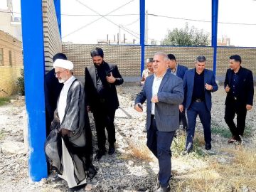 بازدید حجت الاسلام والمسلمین محمد میرزائی از طرح ساخت هنرستان و سالن ورزشی در شاهین دژ