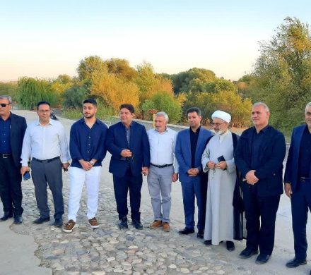 بازدید برخی از سرمایه گذران از سایت گردشگری ساحل زرینه رود