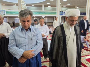 حضور حجت‌الاسلام والمسلمین محمد میرزائی در نماز جمعه اهل تسنن شاهین دژ